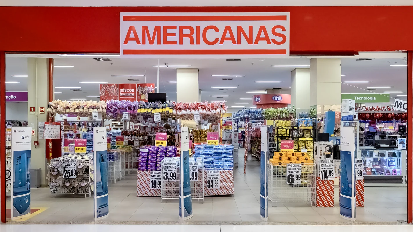 Varejista encerra ano com EBITDA ajustado positivo de R$ 947 milhões e patrimônio líquido de R$ 5 bilhões após concluir etapas importantes do processo de recuperação judicial