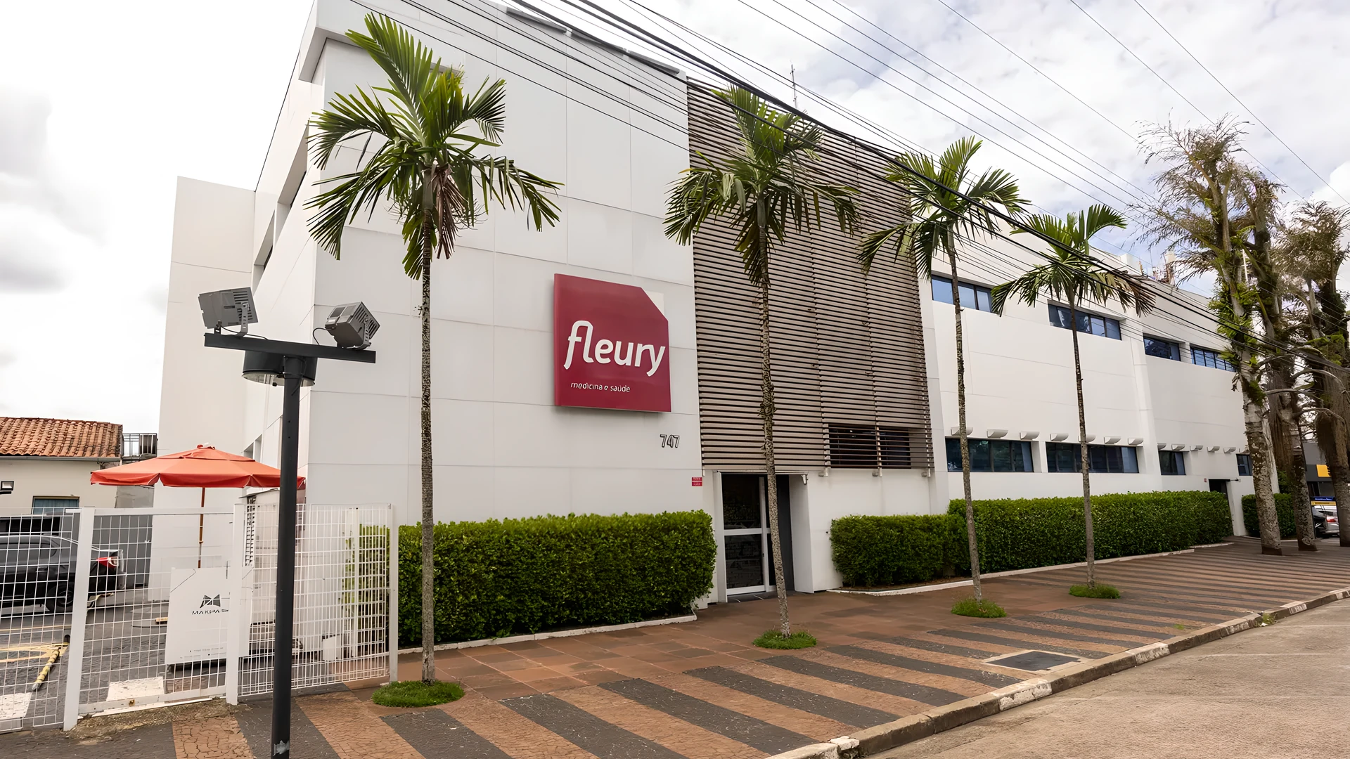 Receita bruta soma R$ 2,4 bi no trimestre, alta de 10,1% sobre 1T25