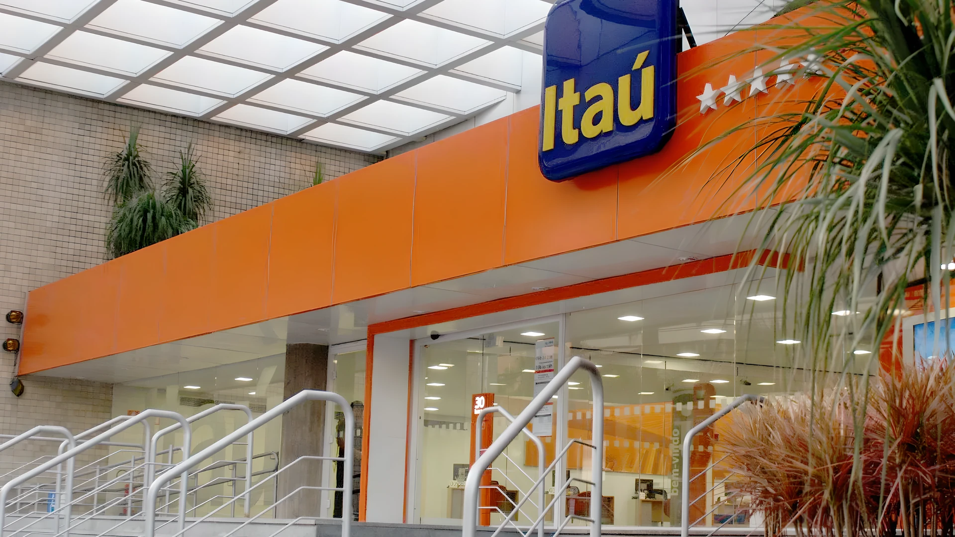 Itaú Unibanco (ITUB4) atinge Índice de Basileia de 14,8% no 1T26