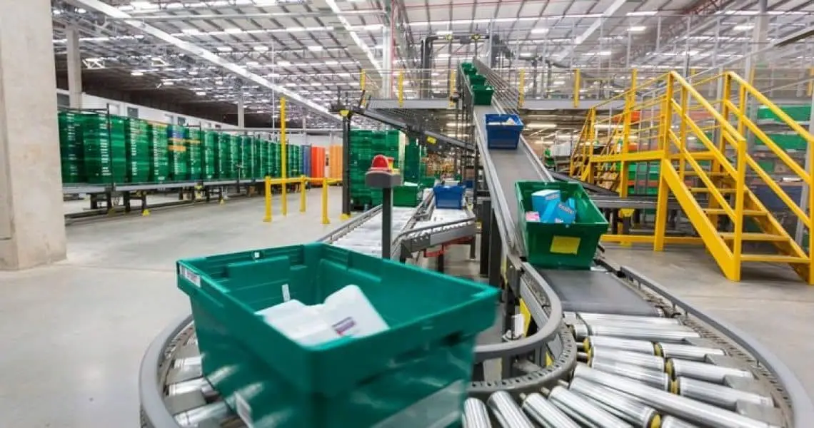 Profarma (PFRM3) registra lucro ajustado de R$ 142,7 mi em 2025