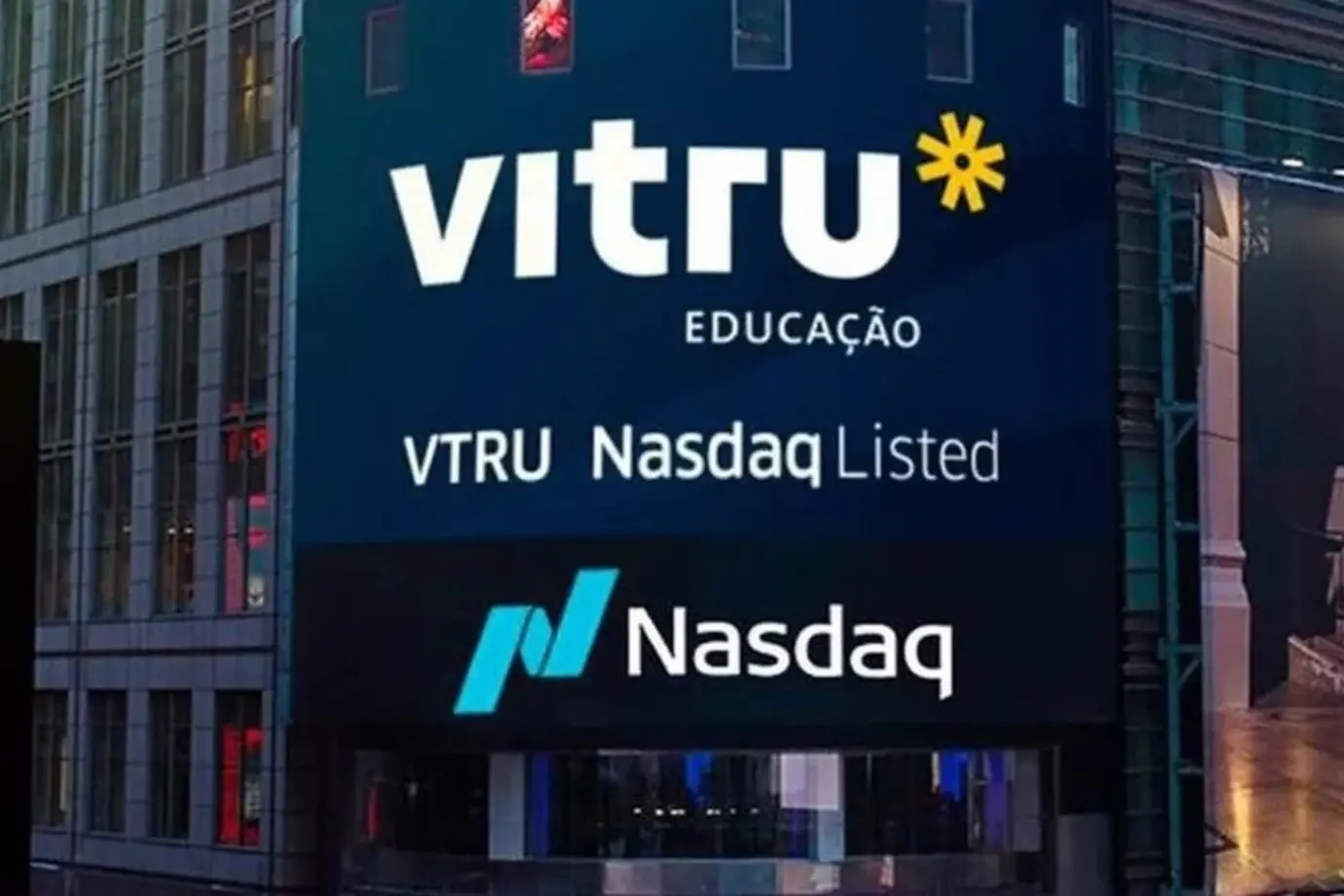 Vitru Educação (VTRU3) registra lucro ajustado de R$ 483,7 mi em 2025